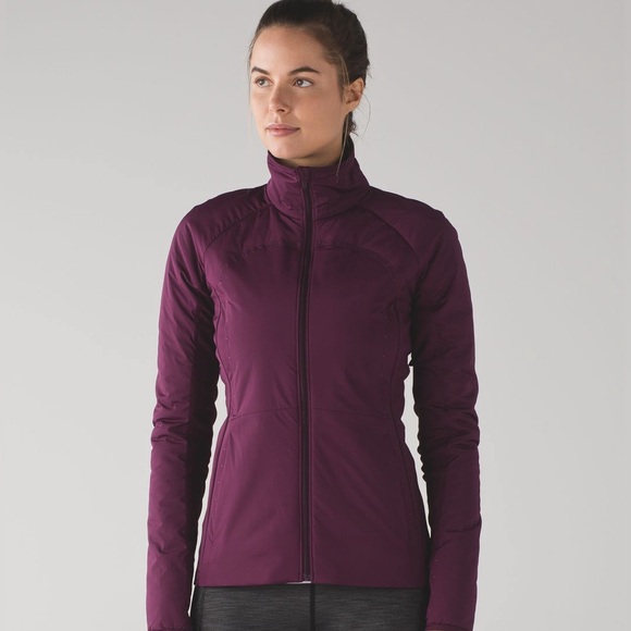 lululemon athletica Jackets & Blazers - LULU🍋 Run For‎ Cold Jacket